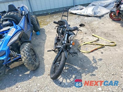 Piąte zdjęcie samochodu w środku: 2010 HARLEY-DAVIDSON XL883 N VIN:1HD4LE214AC436201 - miniatura