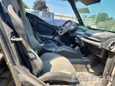 Piąte zdjęcie samochodu w środku: 2022 CAN-AM COMMANDER VIN:3JB1CAX44NK002282 - miniatura
