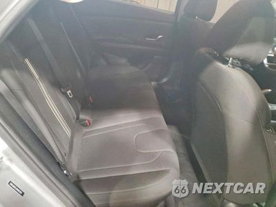 Zdjęcie 10 z 13 samochodu: 2022 HYUNDAI ELANTRA SEL VIN:5NPLM4AG4NH071474 - miniatura