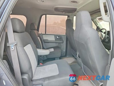 Zdjęcie 11 z 13 samochodu: 2005 FORD EXPEDITION XLT VIN:1FMFU16515LA87674 - miniatura