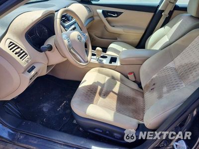 Zdjęcie 7 z 12 samochodu: 2016 NISSAN ALTIMA 2.5 SV VIN:1N4AL3AP0GC121991 - miniatura