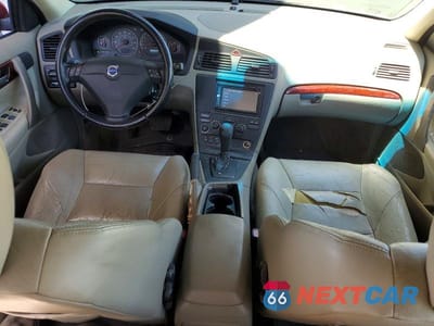 Zdjęcie 8 z 12 samochodu: 2004 VOLVO S60 2.5T VIN:YV1RS59V642402655 - miniatura