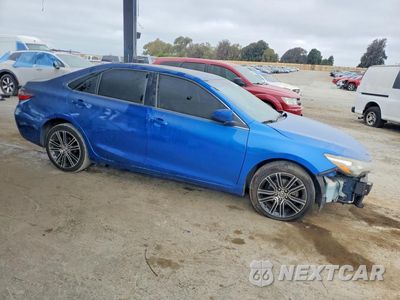 Czwarte zdjęcie samochodu z boku: 2016 TOYOTA CAMRY SPECIAL EDITION VIN:4T1BF1FK7GU512830 - miniatura