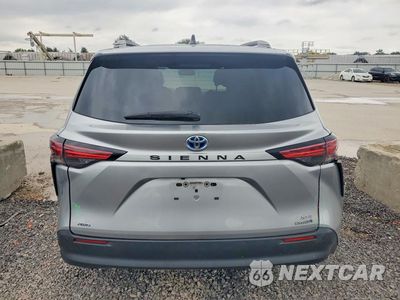 Zdjęcie 6 z 13 samochodu: 2021 TOYOTA SIENNA XLE VIN:5TDJSKFC5MS007847 - miniatura