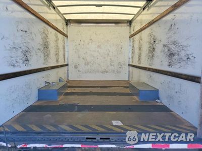 Zdjęcie 10 z 14 samochodu: 2024 GMC SAVANA CUT - BOX TRUCK VIN:1GD07RFP7R1215902 - miniatura