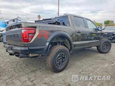 Trzecie zdjęcie samochodu z tyłu: 2026 FORD F150 RAPTOR VIN:1FTFW1RJ9TFB44061 - miniatura