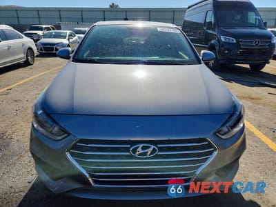 Piąte zdjęcie samochodu w środku: 2022 HYUNDAI ACCENT SE VIN:3KPC24A6XNE167790 - miniatura