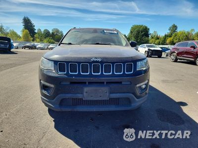 Piąte zdjęcie samochodu w środku: 2017 JEEP COMPASS LATITUDE VIN:3C4NJDBB8HT692984 - miniatura
