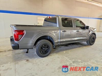Trzecie zdjęcie samochodu z tyłu: 2024 FORD F150 XL VIN:1FTEW1KP6RKE58888 - miniatura