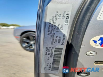 Zdjęcie 12 z 12 samochodu: 2017 DODGE CHALLENGER R/T VIN:2C3CDZBT2HH531368 - miniatura