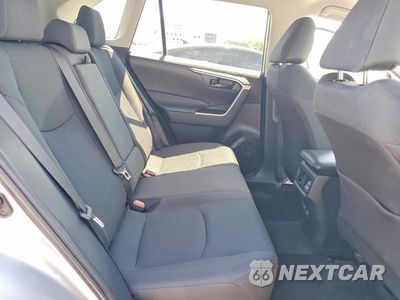 Zdjęcie 11 z 14 samochodu: 2024 TOYOTA RAV4 LE VIN:2T3F1RFV2RC437958 - miniatura