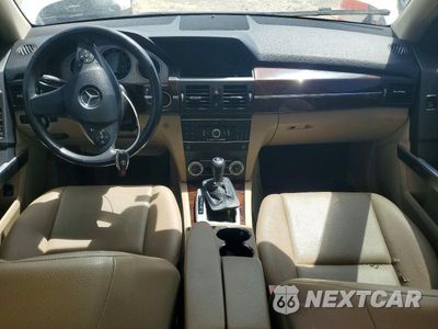 Zdjęcie 8 z 12 samochodu: 2011 MERCEDES-BENZ GLK 350 VIN:WDCGG5GB0BF588023 - miniatura