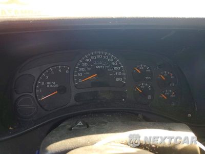 Zdjęcie 9 z 12 samochodu: 2004 CHEVROLET SILVERADO K1500 VIN:2GCEK19T941227121 - miniatura