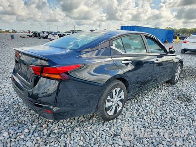 Trzecie zdjęcie samochodu z tyłu: 2025 NISSAN ALTIMA S VIN:1N4BL4BV0SN314596 - miniatura