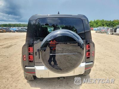 Zdjęcie 6 z 13 samochodu: 2024 LAND ROVER DEFENDER 110 S VIN:SALEJEEX3R2350416 - miniatura