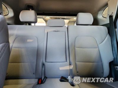 Zdjęcie 10 z 13 samochodu: 2020 HYUNDAI KONA LIMITED VIN:KM8J3CAL0LU160085 - miniatura
