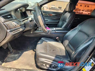 Zdjęcie 7 z 12 samochodu: 2014 BMW 750 LXI VIN:WBAYF8C58ED142486 - miniatura