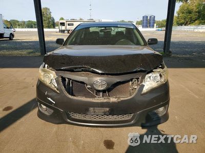 Piąte zdjęcie samochodu w środku: 2011 TOYOTA CAMRY SE V6 VIN:4T1BK3EK9BU121518 - miniatura