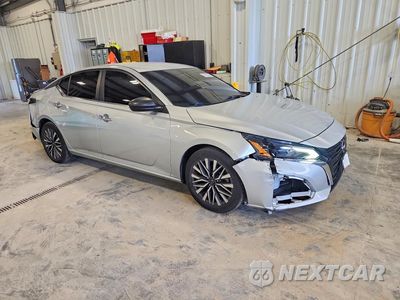 Czwarte zdjęcie samochodu z boku: 2024 NISSAN ALTIMA SV VIN:1N4BL4DV5RN301446 - miniatura