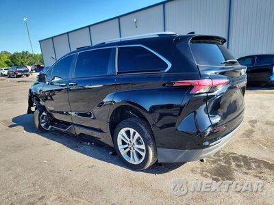 Drugie zdjęcie samochodu z przodu: 2022 TOYOTA SIENNA PLATINUM 7-PASSENGER VIN:5TDERKEC2NS101300 - miniatura