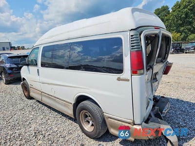 Drugie zdjęcie samochodu z przodu: 2001 GMC SAVANA RV G1500 VIN:1GDFG15R911126321 - miniatura