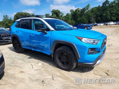Czwarte zdjęcie samochodu z boku: 2019 TOYOTA RAV4 ADVENTURE VIN:2T3J1RFV0KW018537 - miniatura
