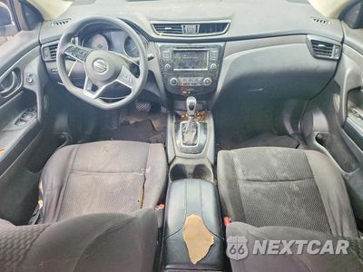 Zdjęcie 8 z 12 samochodu: 2019 NISSAN ROGUE SPORT S VIN:JN1BJ1CR4KW335111 - miniatura