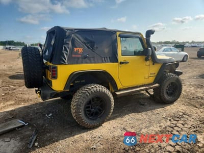 Trzecie zdjęcie samochodu z tyłu: 2011 JEEP WRANGLER SPORT VIN:1J4AA2D12BL537741 - miniatura