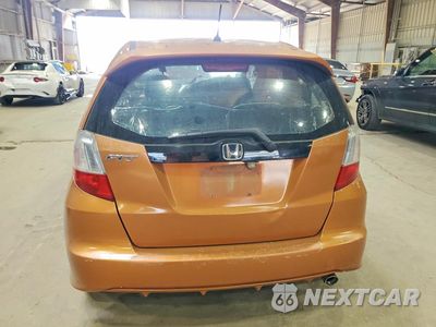 Zdjęcie 6 z 12 samochodu: 2010 HONDA FIT SPORT VIN:JHMGE8H42AS006652 - miniatura