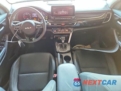Zdjęcie 8 z 13 samochodu: 2022 KIA SELTOS EX VIN:KNDERCAA1N7247157 - miniatura