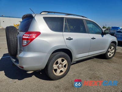 Trzecie zdjęcie samochodu z tyłu: 2010 TOYOTA RAV4 BASE VIN:2T3BF4DV4AW042298 - miniatura