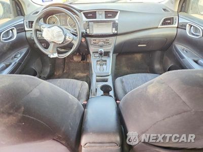 Zdjęcie 8 z 12 samochodu: 2019 NISSAN SENTRA SV VIN:3N1AB7AP6KY213887 - miniatura