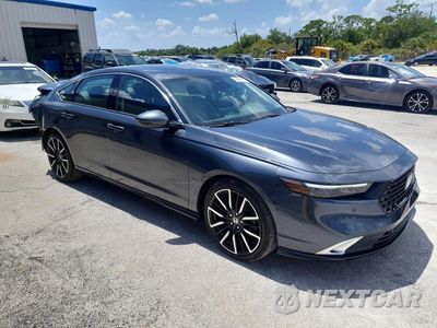 Czwarte zdjęcie samochodu z boku: 2026 HONDA ACCORD TOURING HYBRID VIN:1HGCY2F8XTA007665 - miniatura