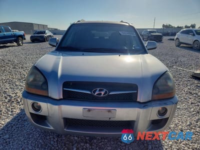 Piąte zdjęcie samochodu w środku: 2009 HYUNDAI TUCSON LIMITED I4 VIN:KM8JN12B89U970464 - miniatura