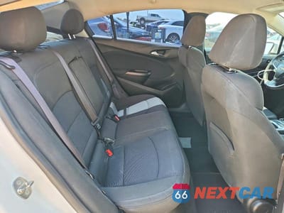 Zdjęcie 10 z 12 samochodu: 2017 CHEVROLET CRUZE LT VIN:1G1BE5SM6H7204174 - miniatura