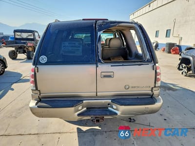 Zdjęcie 6 z 12 samochodu: 2000 CADILLAC ESCALADE LUXURY VIN:1GYEK63R3YR180864 - miniatura