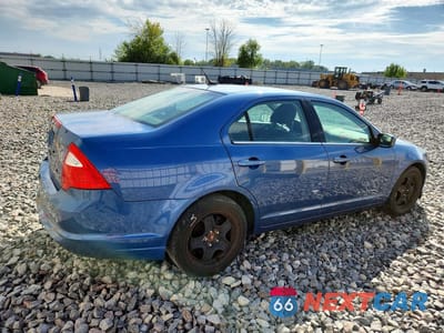 Trzecie zdjęcie samochodu z tyłu: 2010 FORD FUSION SE VIN:3FAHP0HA3AR245443 - miniatura