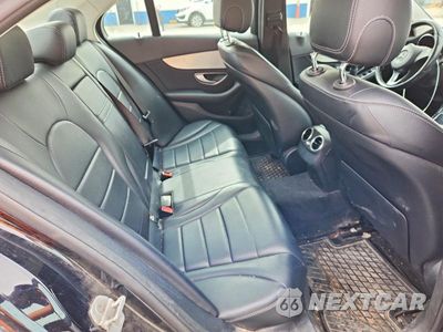 Zdjęcie 10 z 12 samochodu: 2015 MERCEDES-BENZ C 300 4MATIC VIN:55SWF4KB6FU029221 - miniatura