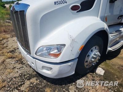 Zdjęcie 13 z 13 samochodu: 2016 PETERBILT 579 SEMI TRUCK VIN:1XPBDP8X2GD371220 - miniatura