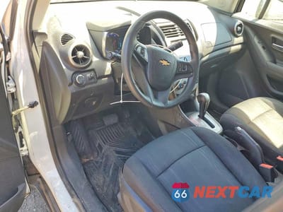 Zdjęcie 8 z 13 samochodu: 2016 CHEVROLET TRAX 1LT VIN:3GNCJPSBXGL137873 - miniatura