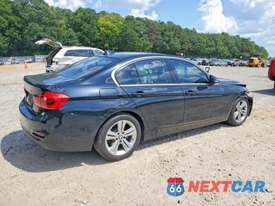 Trzecie zdjęcie samochodu z tyłu: 2017 BMW 330 I VIN:WBA8B9G34HNU52918 - miniatura