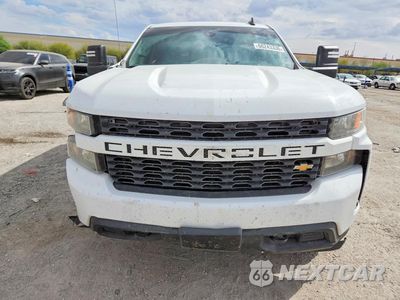 Piąte zdjęcie samochodu w środku: 2021 CHEVROLET SILVERADO K1500 CUSTOM VIN:3GCUYBEFXMG375818 - miniatura