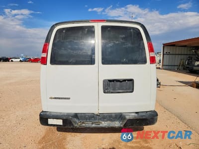 Zdjęcie 6 z 13 samochodu: 2020 CHEVROLET EXPRESS G3500 LS VIN:1GAZGNFG8L1272873 - miniatura