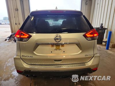Zdjęcie 6 z 14 samochodu: 2019 NISSAN ROGUE SV VIN:JN8AT2MVXKW381518 - miniatura