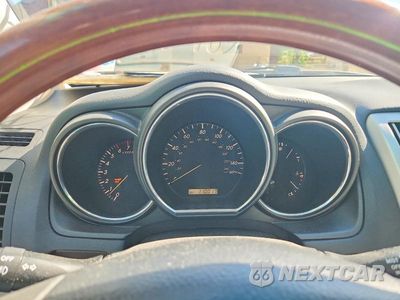 Zdjęcie 9 z 13 samochodu: 2004 LEXUS RX 330 VIN:JTJGA31U140011011 - miniatura