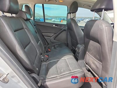 Zdjęcie 10 z 13 samochodu: 2017 VOLKSWAGEN TIGUAN SPORT VIN:WVGUV7AX0HK022552 - miniatura