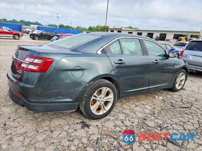 Trzecie zdjęcie samochodu z tyłu: 2016 FORD TAURUS SEL VIN:1FAHP2E8XGG118735 - miniatura