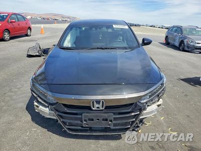 Piąte zdjęcie samochodu w środku: 2018 HONDA ACCORD SPORT VIN:1HGCV1F35JA243970 - miniatura