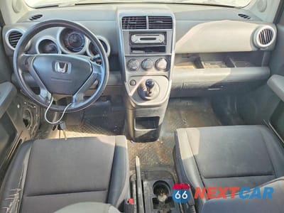 Zdjęcie 8 z 13 samochodu: 2003 HONDA ELEMENT DX VIN:5J6YH17213L004466 - miniatura