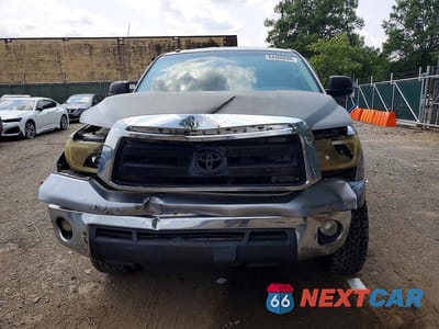 Piąte zdjęcie samochodu w środku: 2010 TOYOTA TUNDRA DOUBLE CAB SR5 VIN:5TFUM5F12AX015420 - miniatura